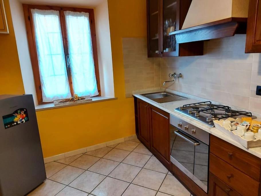Casa Elena In Chianni Villa Ngoại thất bức ảnh